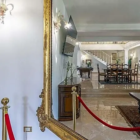 Petrone | Luxury Four Seasons-jacuzzi&pool 5* Nonantola
